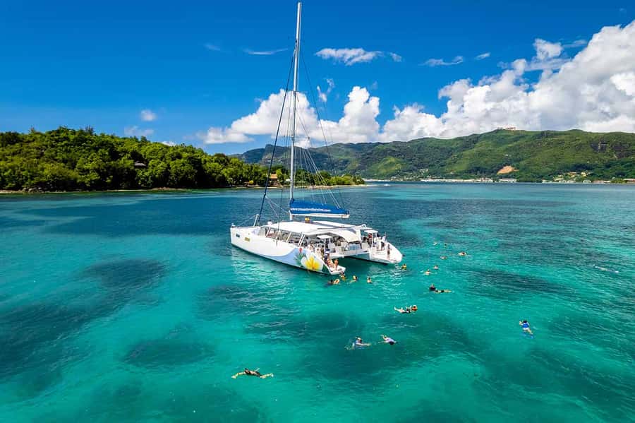 Mahé: Saint-Anne Marine Park and Moyenne Island Cruise - Key points to know before you book