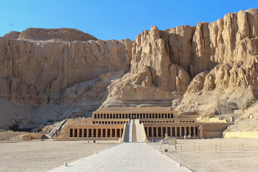 Makadi Bay: Luxor Highlights & King Tut Tomb Full-Day Tour - The Valley of the Kings and the extra ticket for Tutankhamun