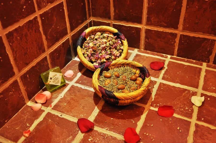 Marrakech: 2-Hour Traditional Moroccan Hammam Experience - Staying comfortable during the washing ritual