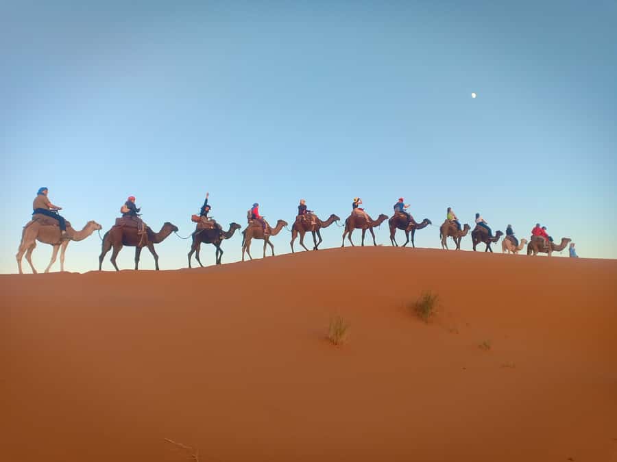 Marrakech: 3-Day Merzouga Sahara Desert Tour with Quad Ride - Walking through Ait Ben Haddou