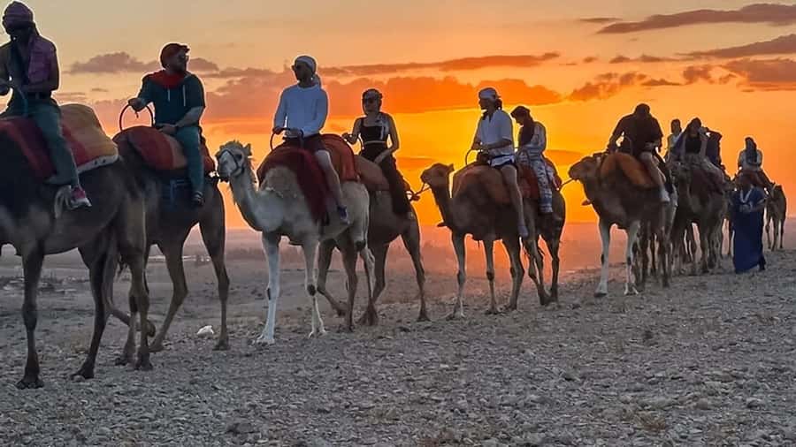 Marrakech: Agafay Desert: Camel ride Quad Bike, Dinner show - Berber music, dancing, and the fire finale
