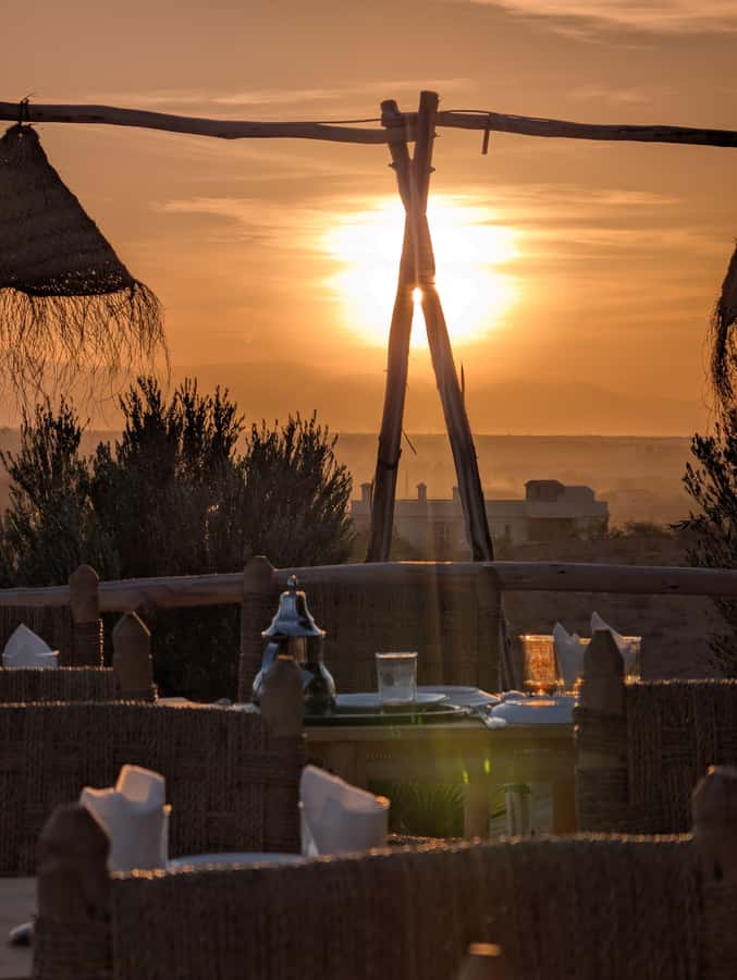 Marrakech: Agafay Desert Quad & Camel Rides, Dinner & Show - A three-course Moroccan dinner under the stars