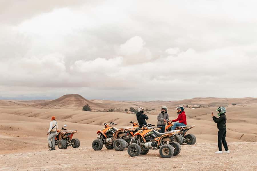 Marrakech: Agafay Desert Retreat, Tent, Dinner, Show & Pool - Who will enjoy this most