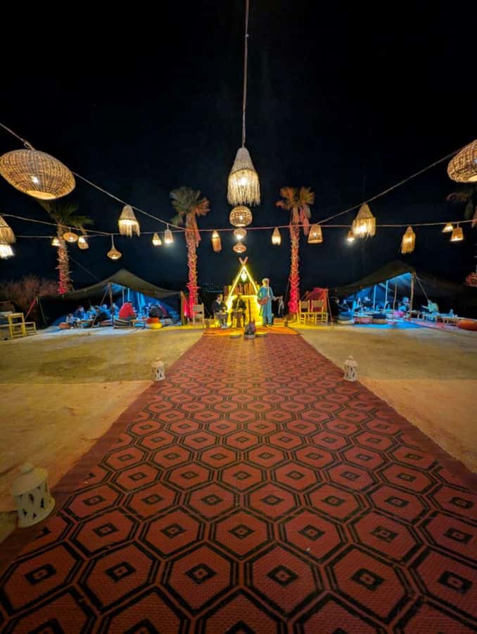 Marrakech: Agafay Desert Sunnet dinner with show - Key points to know before booking