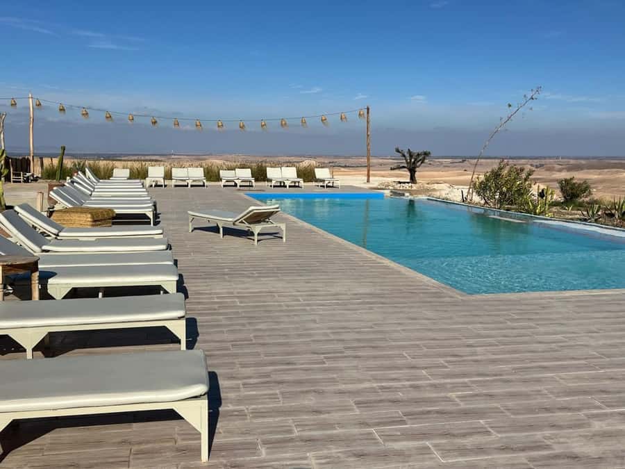 Marrakech: Agafay Dinner Show with Quad/Camel Ride and Pool - Why Agafay works for a short desert escape