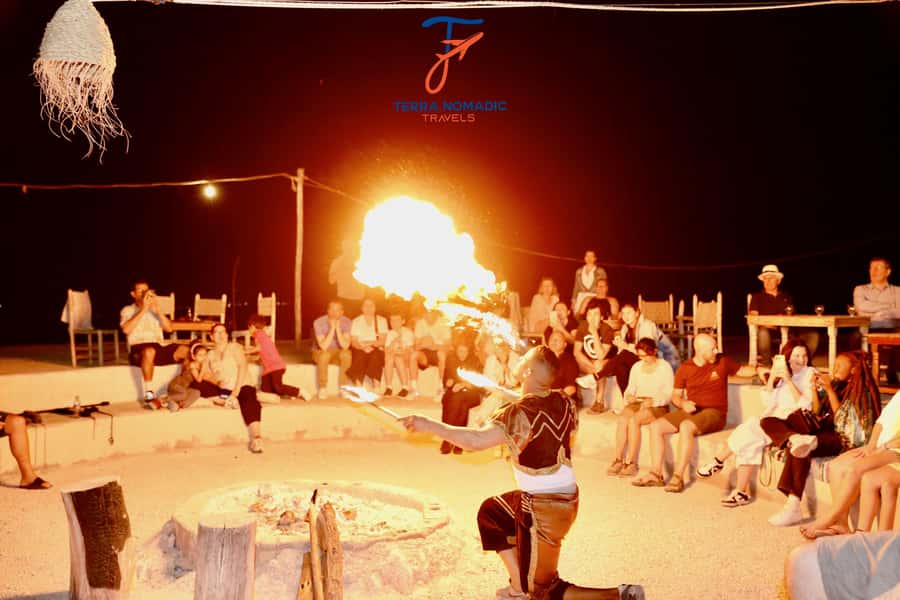 Marrakech: Agafay Dinner Show with Quad/Camel Ride and Pool - Moroccan dinner under the stars