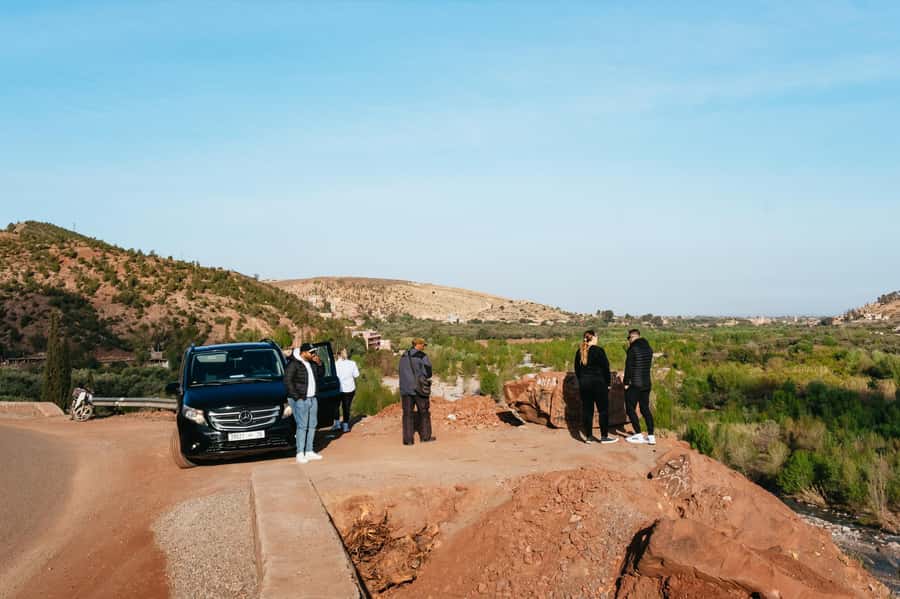 Marrakech: Atlas Mountains and 5 Valleys Day Tour with Lunch - What to bring and who should book