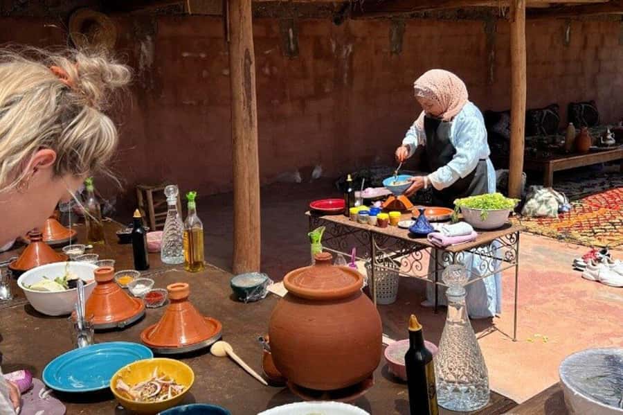 Marrakech: Atlas Mountains Cooking Class with Berber Family - The short walk to a Berber family home