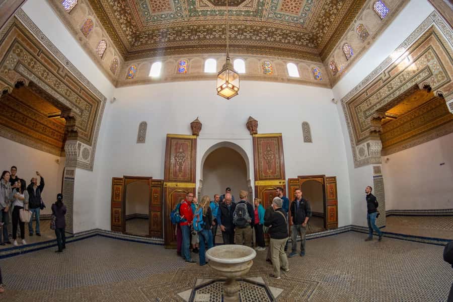 Marrakech: Bahia Palace Guided Tour – Skip-the-Line Access - Ending among the souks at Djemaa El Fna