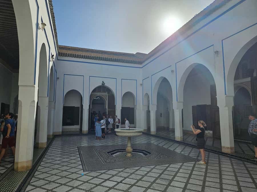 Marrakech: Bahia Palace Guided Tour with Skip-the-Line Entry - Small practical tips for a smoother visit