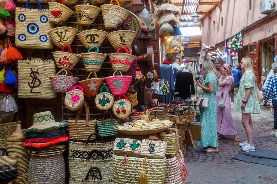 Marrakech: Bahia Palace, Madrasa Ben Youssef and Medina Tour - Koutoubia Mosque, Marrakech’s easiest landmark