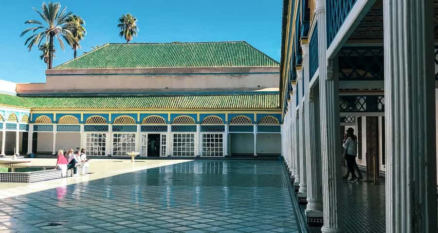 Marrakech: Bahia Palace, Madrasa Bn Yousef, Souk Medina Tour - Bahia Palace, a lesson in Moroccan design