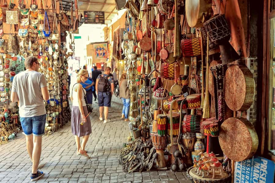 Marrakech: Bahia Palace, Saadian Tombs, Souk and Medina Tour - The Saadian Tombs, tilework, and the first major queue risk