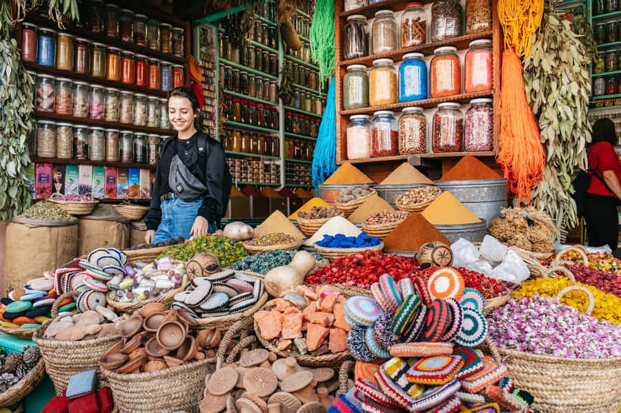 Marrakech: Colorful Medina Souks Guided Walking Tour - Souk Semmarine and the first serious shopping