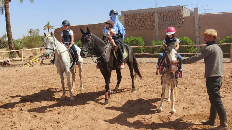 Marrakech: Desert and Palmeraie Horse Riding Tour & Transfer - One hour through palms, fields, and villages