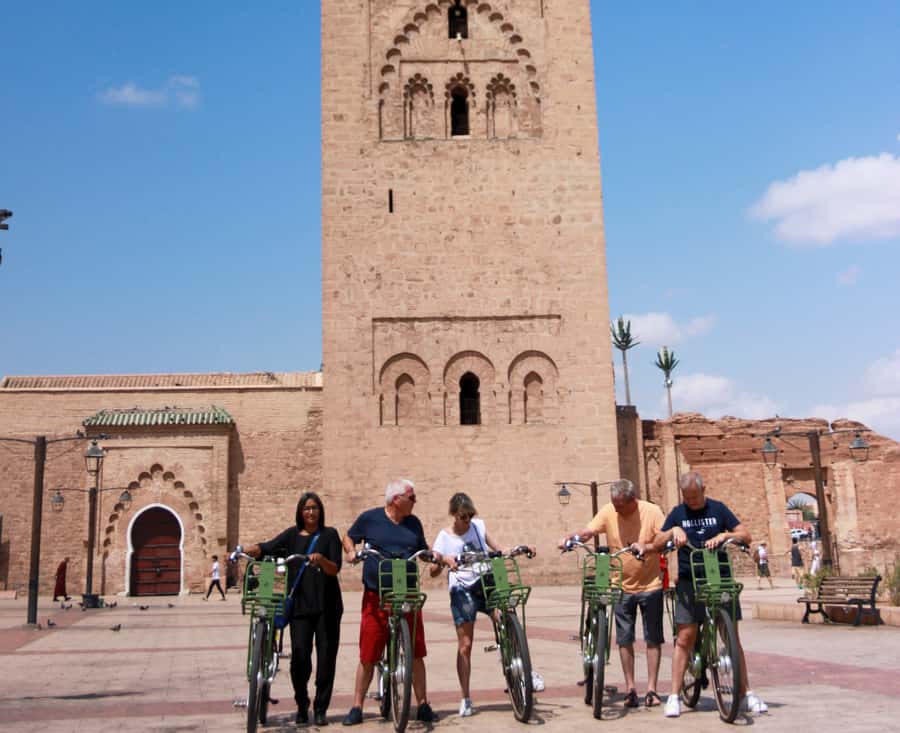 Marrakech : Electric Bicycle City Tour - Koutoubia Mosque and the first look at the old city