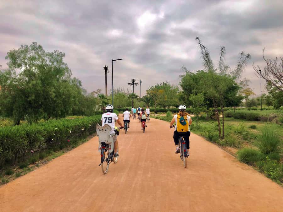 Marrakech:Guided City Cycling Tour - Culture, Colors & Charm - Beyond the old walls at the Marrakech ramparts