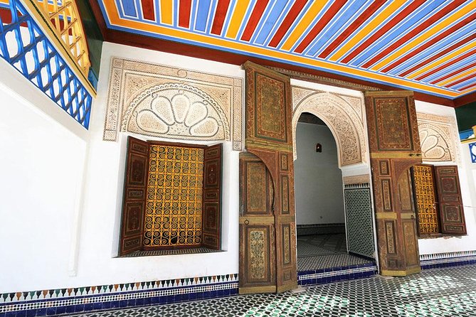 Marrakech Historical and Cultural Tour - Half Day City Tour - Bahia Palace and the details above the courtyard