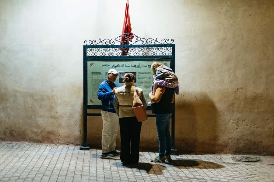 Marrakech: Medina by Night Walking Tour with Moroccan Tea - Should you book the Medina by Night tour?