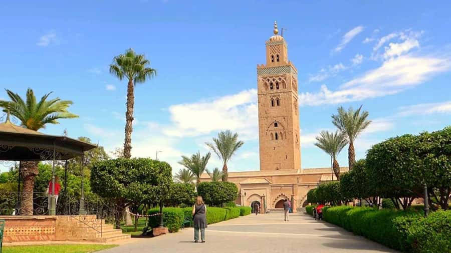 Marrakech Monuments & Souks 3-Hour Tour - Transport, timing, and the real length of the day