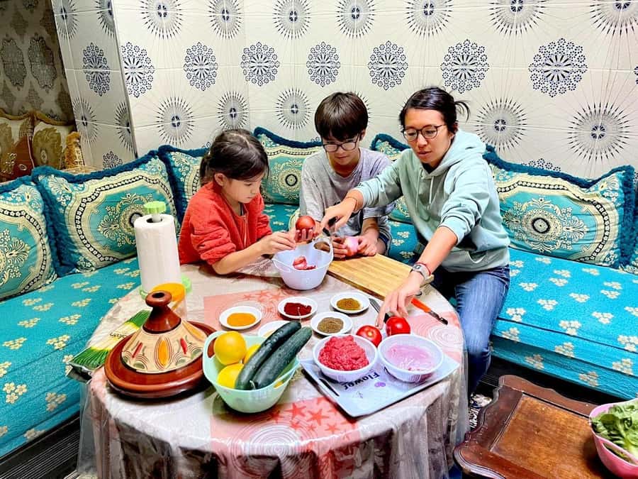 Marrakech: Moroccan Cuisine Cooking Class in Local Home - Tea, stories, and the Moroccan side of the meal