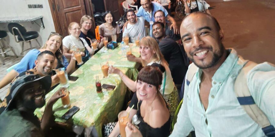 Marrakech Night Street Food Tour / Taste The Real Marrakech - Chfnj, tea, juice, and the sweet finish