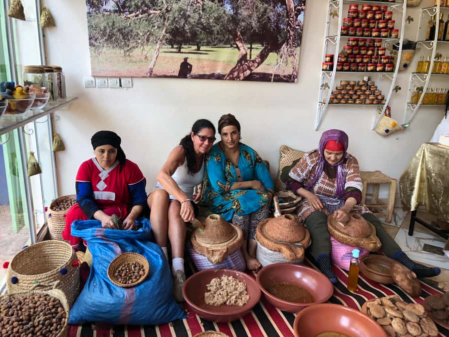 Marrakech: Ourika Valley & Atlas Mountains Half-Day Trip - The 30-minute walk through the mountains
