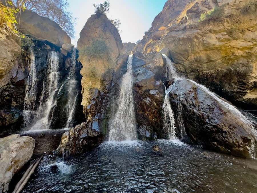 Marrakech: ourika valley lunch & guided hike to waterfalls - Guides, languages, and the value of good organization