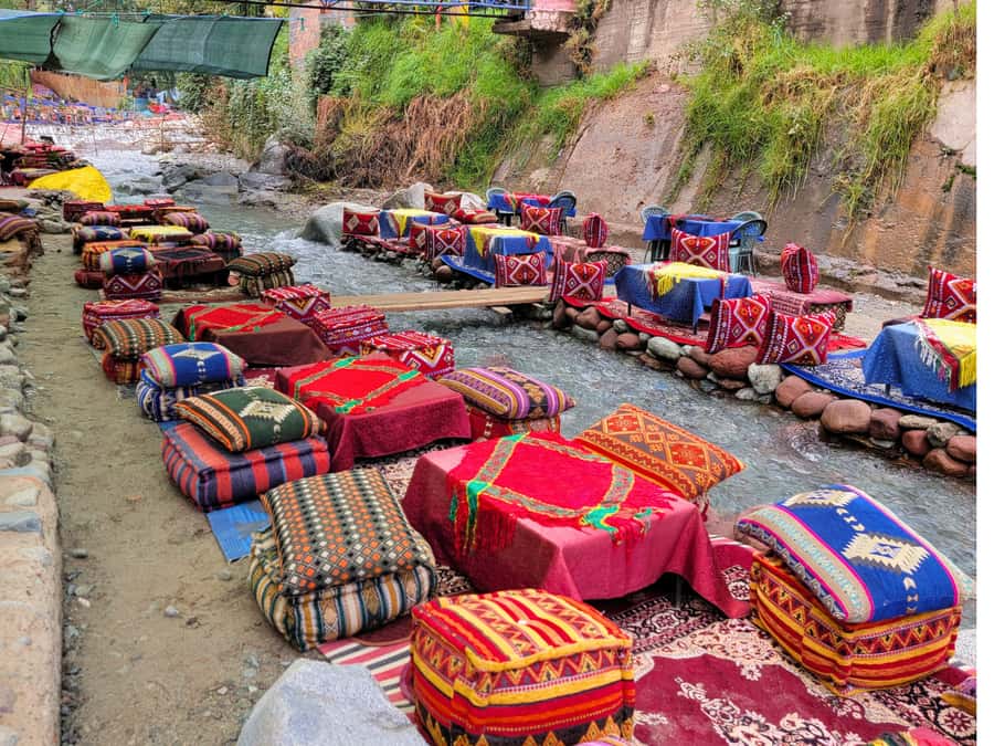 Marrakech: Ourika Valley & Waterfalls Guided Tour with Lunch - Reaching Setti Fatma and starting the waterfall hike
