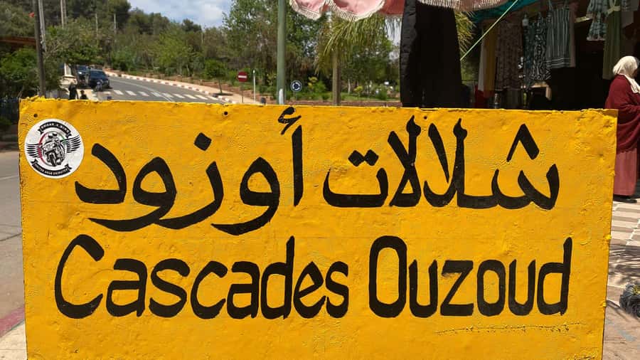 Marrakech : Ouzoud Waterfalls & Guided Tour & Boat Ride - Lunch beside the cascading water