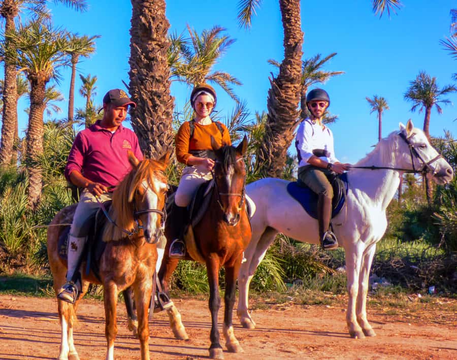 Marrakech: Palm Grove Horseback Riding Tour - Village life and mint tea in the shade