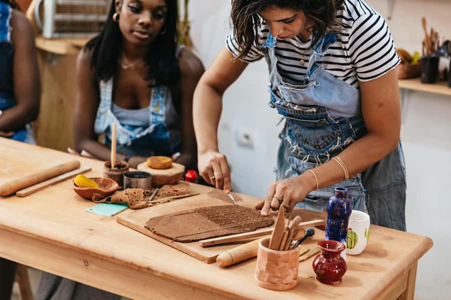 Marrakech: Pottery Workshop with Moroccan Tea - Taking your pottery home safely