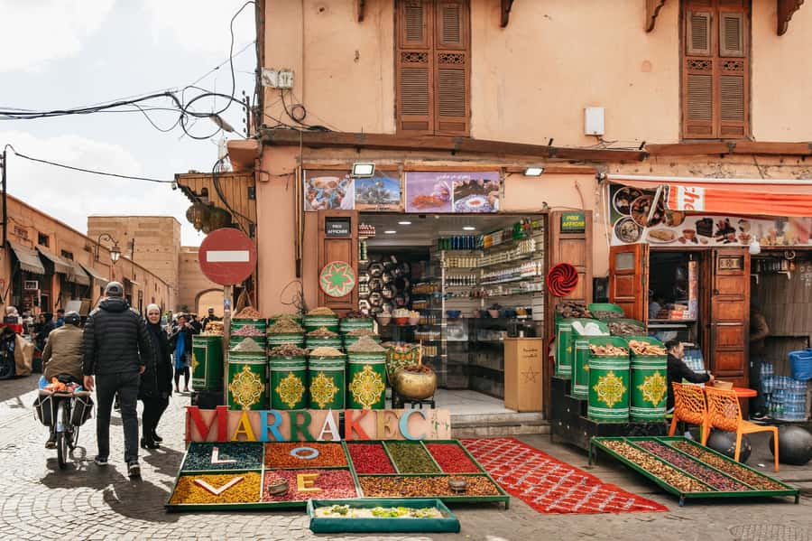 Marrakech: Saadian Tombs & Bahia Palace, Medina Guided Tour - Key points to know before booking