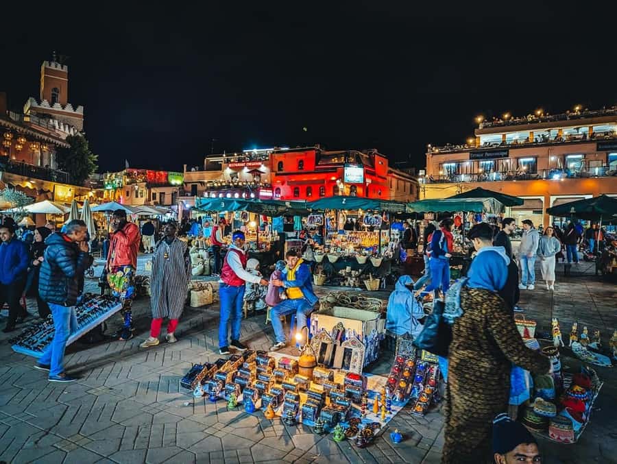Marrakech: Souk by Night Medina Guided Walking Tour. - Who will enjoy this evening walk