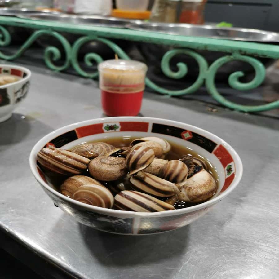 Marrakech: Street Food Tour with a Local Guide - What the guides add to the experience