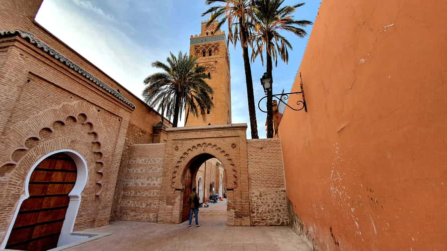 Marrakech: Tailor-Made City Tour With Your Own Private Guide - Dar El Bacha and choosing your four sites