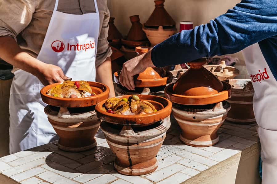 Marrakech: Tajine Cooking Class in a Traditional Riad - From Djemaa El-Fna to the spice stalls