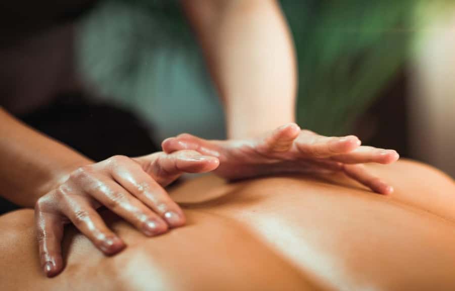 Marrakech: Traditional Hammam & Massage & Hotel Transfer - The massage follows at exactly the right time