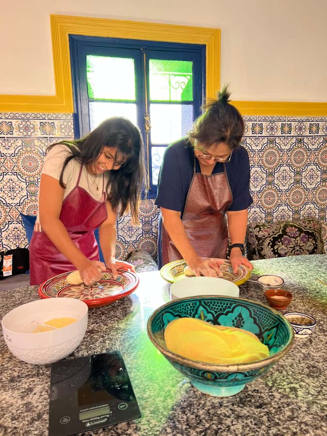 Marrakech: Traditional Moroccan Crepes & Bread Cooking Class - Learning from Fatima, Jamila, and the teaching team
