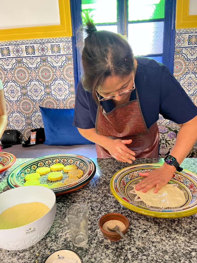 Marrakech: Traditional Moroccan Crepes & Bread Cooking Class - The mint tea ritual is part of the lesson