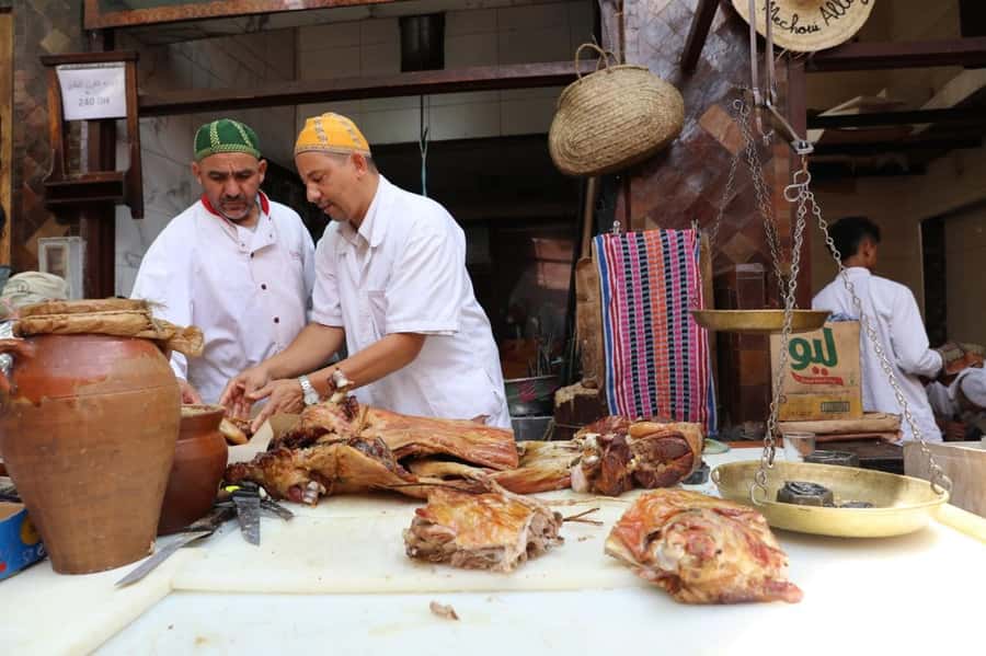 Marrakech: Uncover Hidden Gems on a Half-Day Walking Tour - What the guide adds to the experience