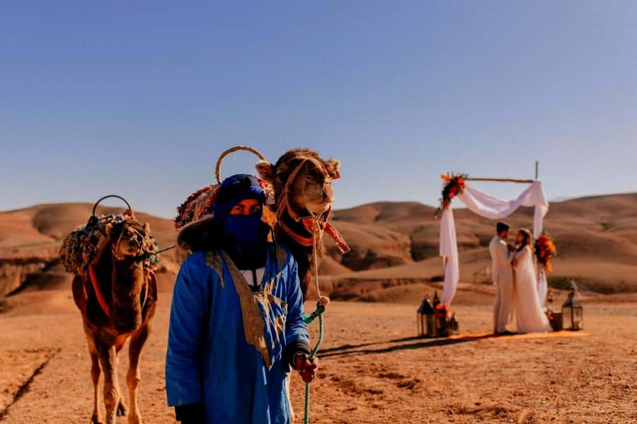 Marrakesh: Desert & Mountain Tour with Camel Ride & Lunch - Pickup from Marrakesh and the road south