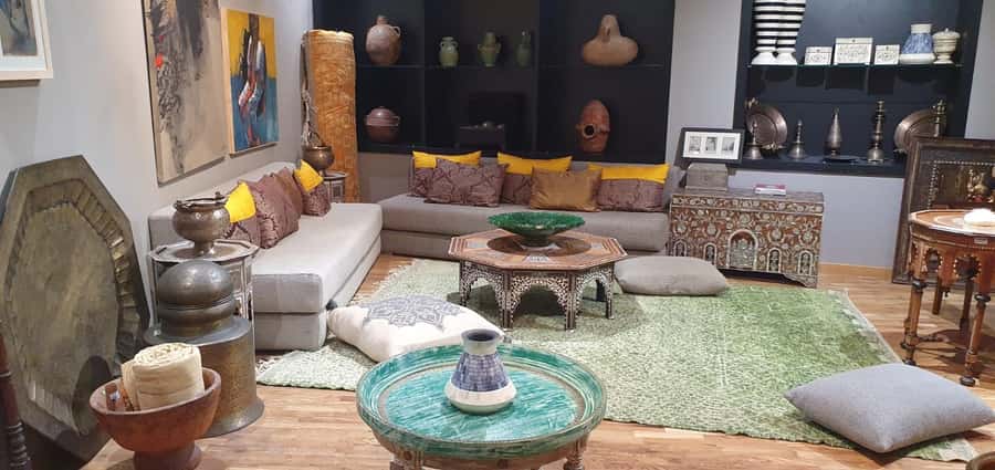 Marrakesh: Guided Souk Shopping Tour with a Local Guide - Craft workshops beyond the shopfronts