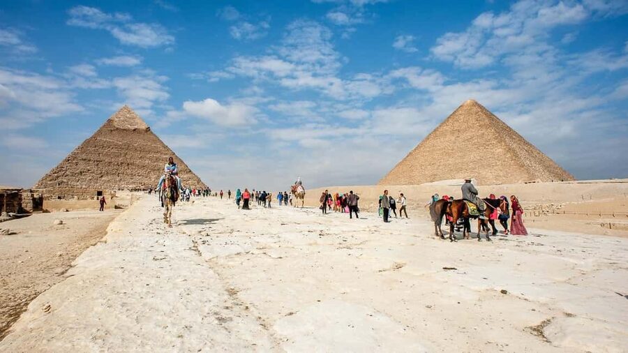Marsa Alam: Ancient Cairo & Giza Pyramids Day Trip by Plane - Optional Nile cruise and other add-ons