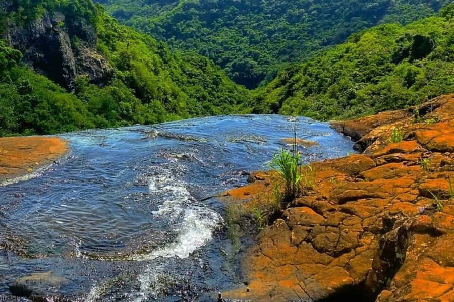 Mauritius: 7 Waterfalls Hike with Lunch and Hotel Transfers - Starting at Henrietta, then working through the falls