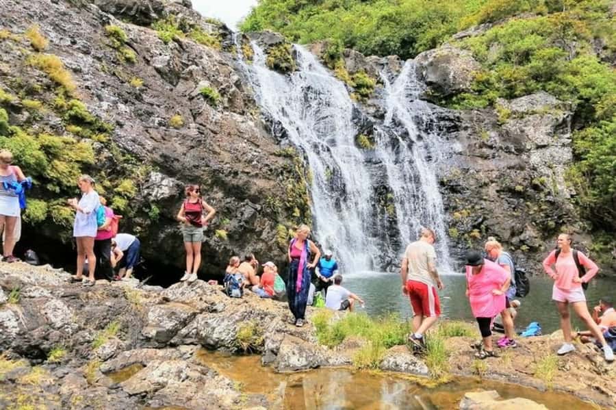Mauritius: 7 Waterfalls Hike with Lunch and Hotel Transfers - Picnic food, homemade snacks, and realistic expectations