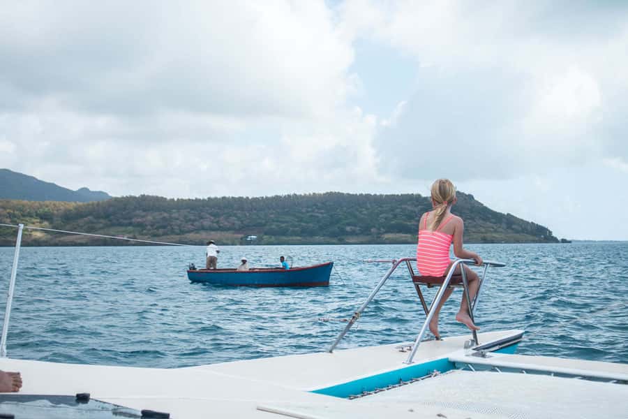 Mauritius: Catamaran Cruise to Ile aux Cerfs with BBQ Lunch - Swimming and Snorkeling Before Lunch