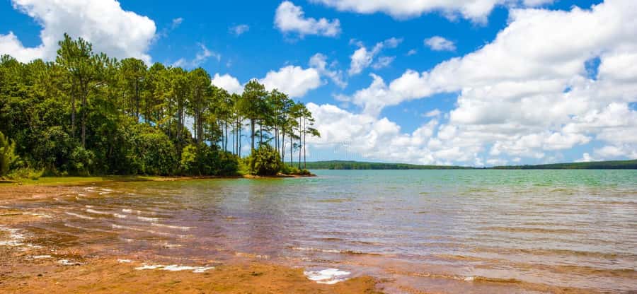 Mauritius: Guided Trip to the Southwest with Safari Tour - Ganga Talao adds a spiritual side to the route