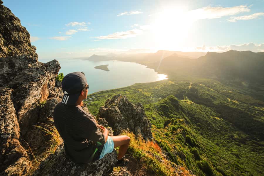 Mauritius: Le Morne Mountain Guided Sunrise Hike and Climb - Key points at a glance