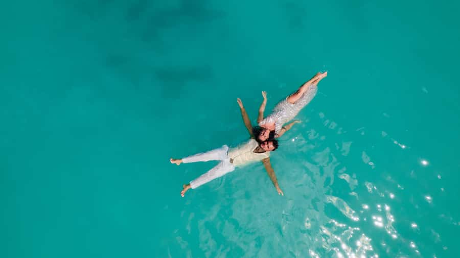 Mauritius: Photoshoot at Mont Choisy Beach - Meeting Dourvesh at Mont Choisy or Trou aux Biches